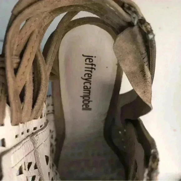 Jeffrey Campbell Womens Sz 8 Light Tan Suede Open Toe Ankle Booties Tassels - Picture 8 of 8